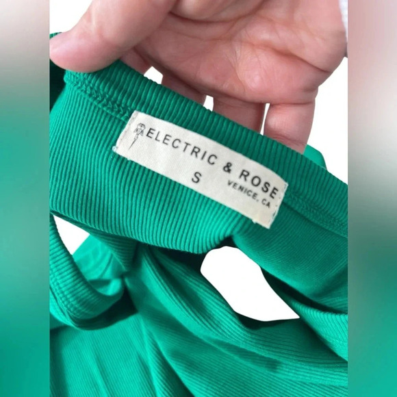 NWOT Electric & Rose Green Ribbed Tank S - Picture 3 of 3